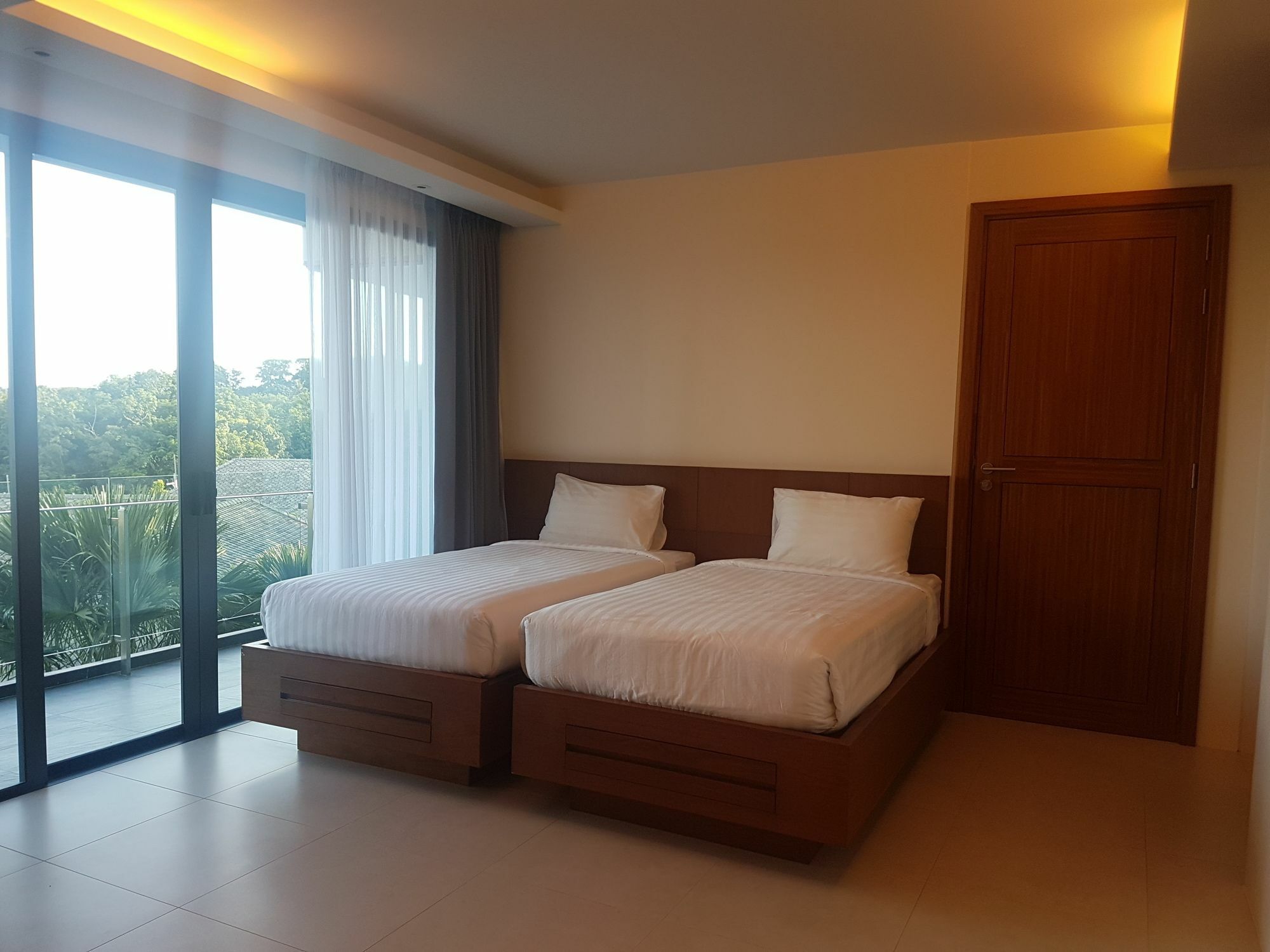At The Tree Phuket Aparthotel Rawai Екстериор снимка