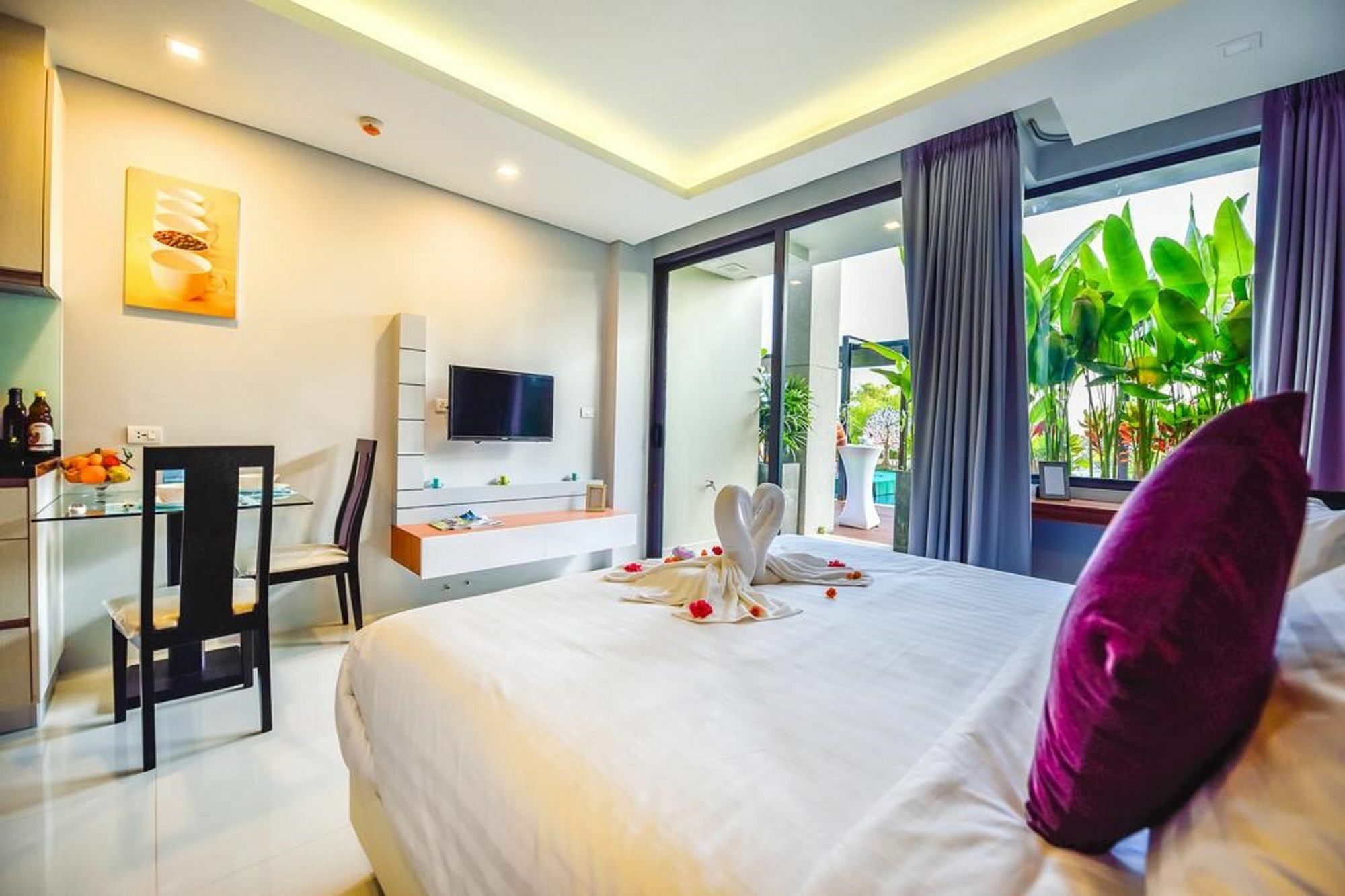 At The Tree Phuket Aparthotel Rawai Екстериор снимка